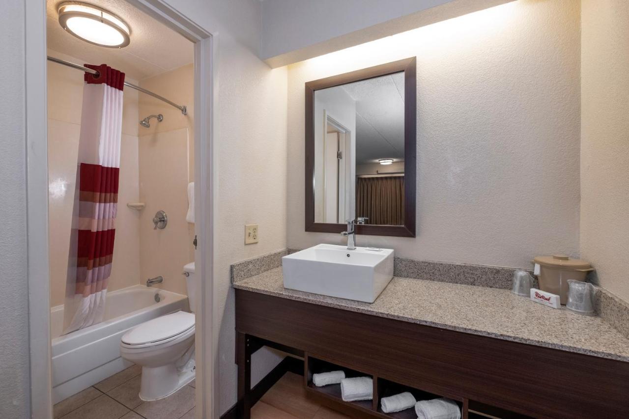 Red Roof Inn Washington Dc-Lanham Bagian luar foto